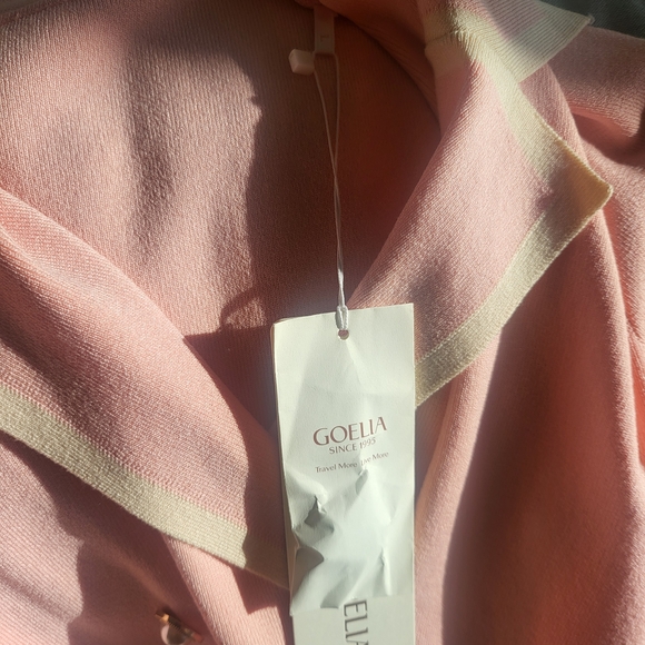 Double-Breasted Long-Sleeve Pink Dress - Picture 7 of 9